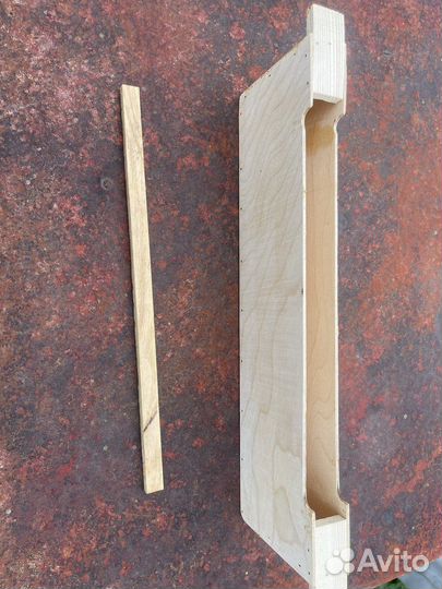 Кормушка для пчел