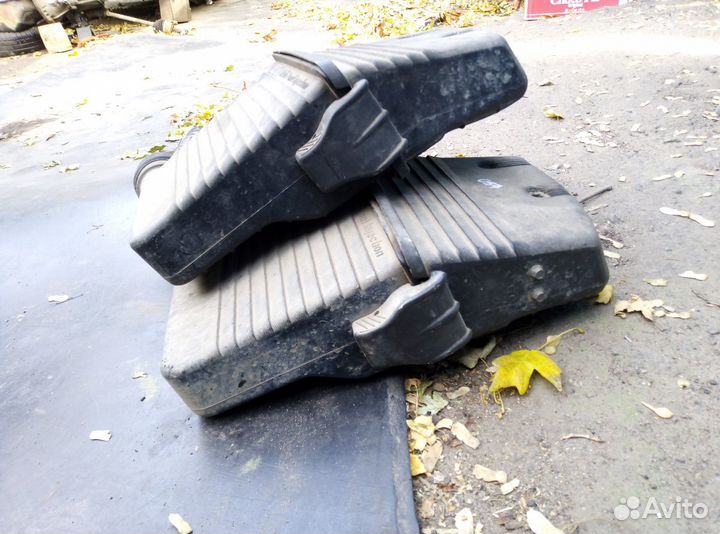 Корпус воздушного фильтра Fiat Punto mk1 176