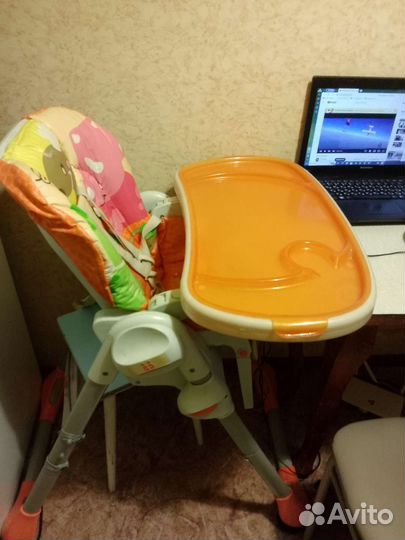 Стульчик для кормления