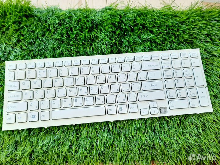 Клавиатура Sony Vaio VPC-EB белая 012-104a-3013-a