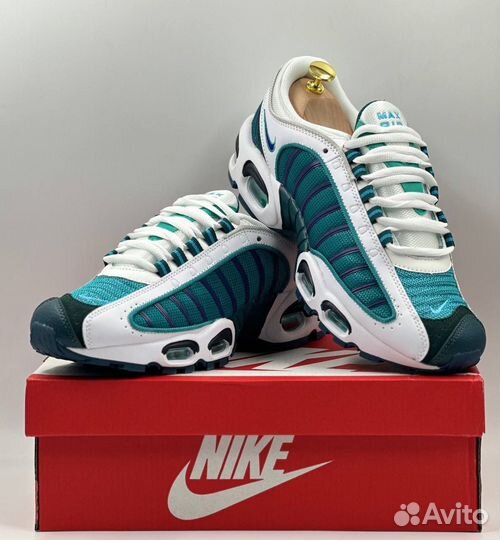 Кроссовки Nike air max tailwind 4