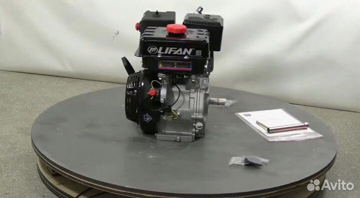 Двигатель бензиновый 15 л.с