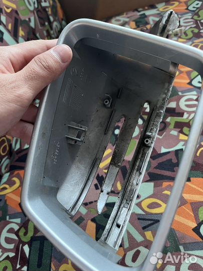 Зеркало заднего вида