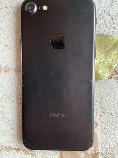 iPhone 7, 32 ГБ