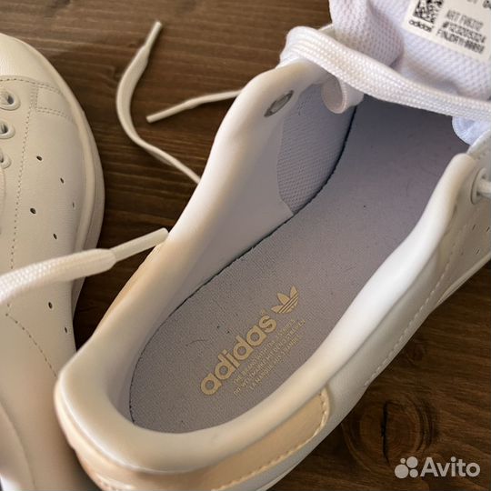 Женские кроссы Adidas Stan Smith