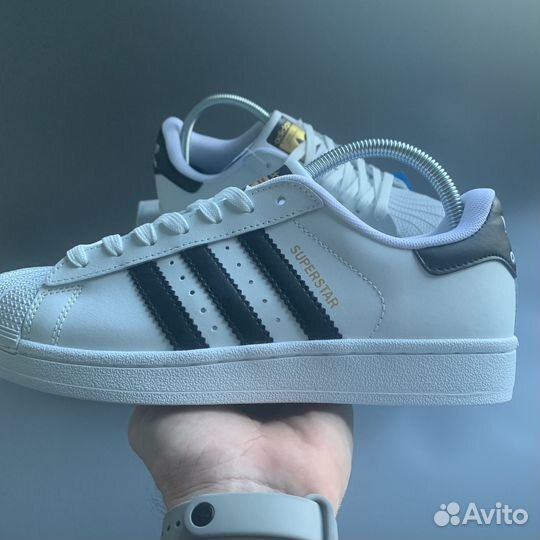 Кроссовки Adidas Superstar