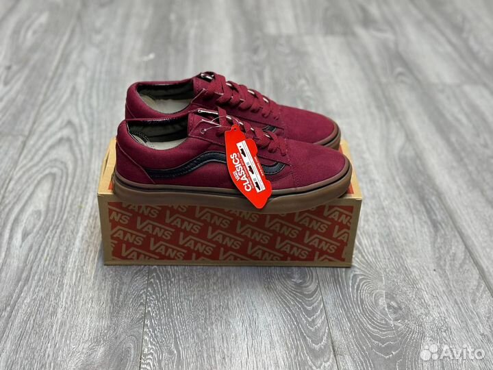 Кроссовки Vans