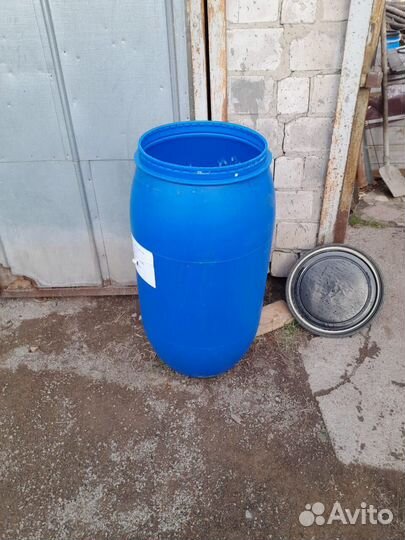 Бочка пластиковая 200 литров