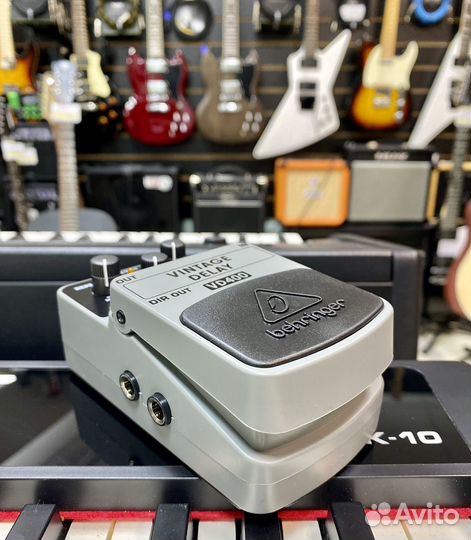 Гитарная педаль delay