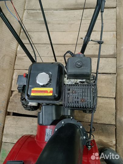 Снегоуборщик бензиновый самоходный бу