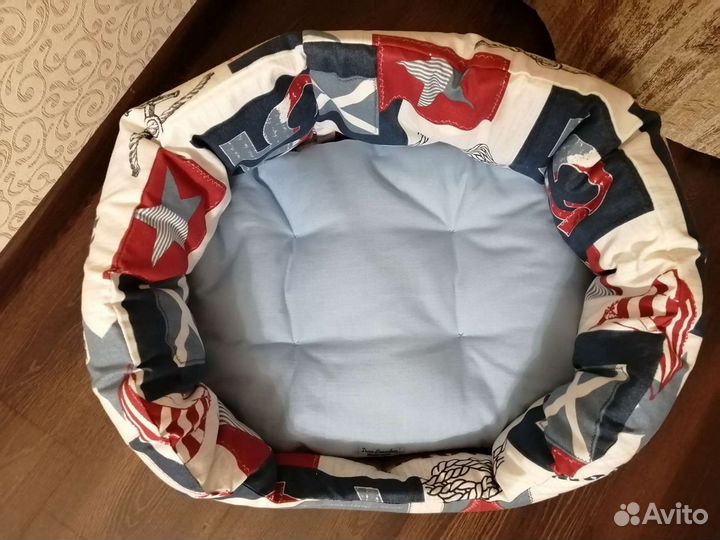 Лежанка для собак