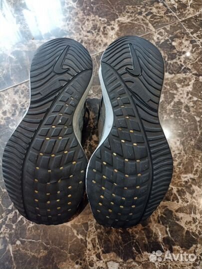 Кроссовки nike