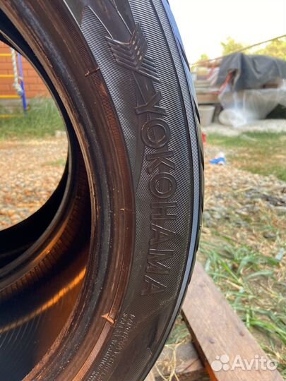 Yokohama Advan Sport V103 255/45 R18 103ZR