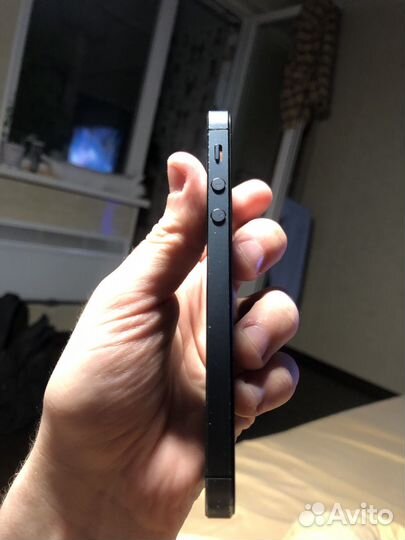 iPhone 5S, 16 ГБ