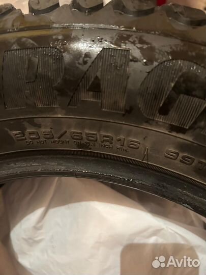 Goodyear UltraGrip Ice 205/65 R16 99T