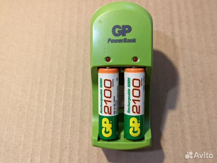 Зарядное устройство GP PowerBank S360