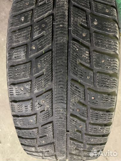 Marshal I'Zen KW22 215/55 R17