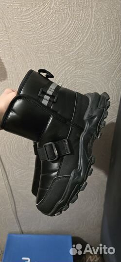 Дутики детские состояние новых