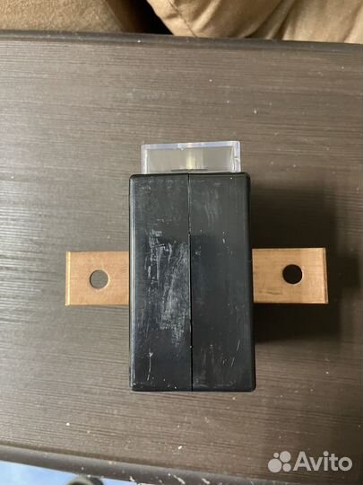 Трансформатор тока 200/5