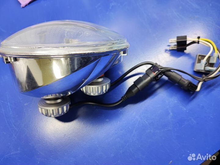 Фара на мотоцикл