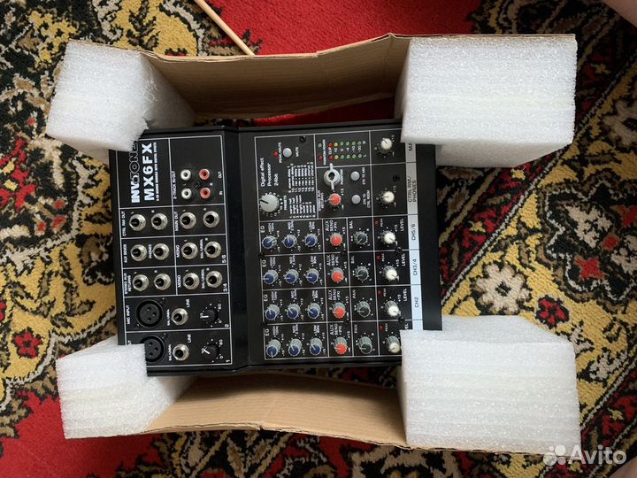 Микшер invotone mx6fx