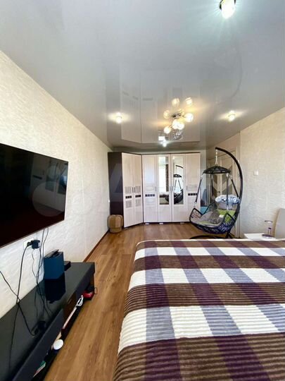 2-к. квартира, 52 м², 9/9 эт.