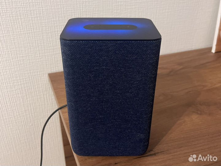 Умная колонка алиса