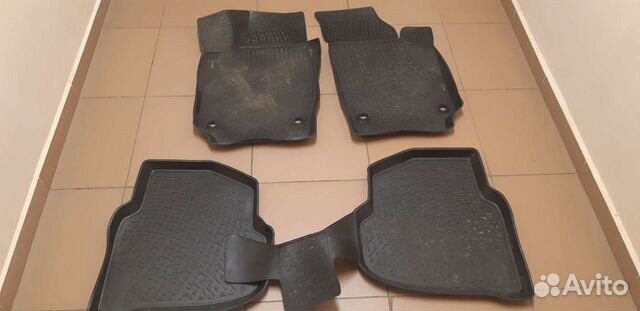 Автомобильные коврики резиновые Поло Седан