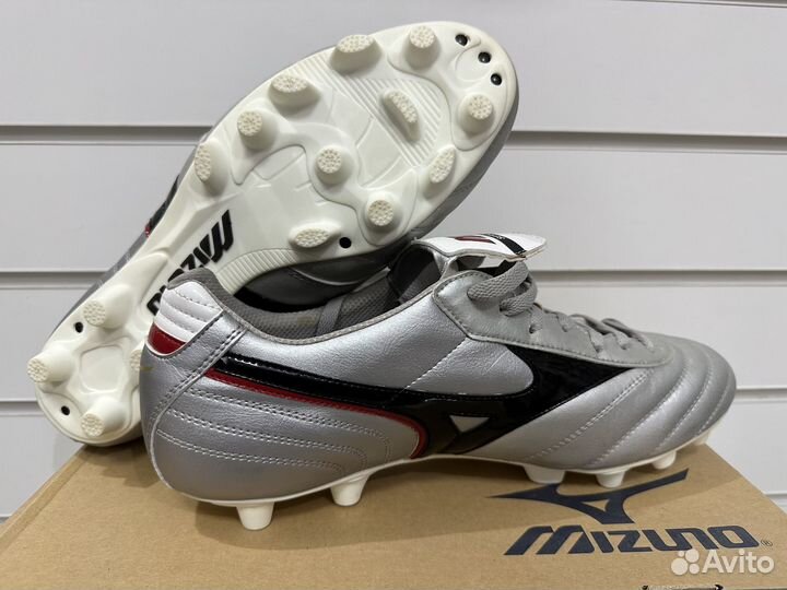Бутсы футбольные Mizuno Morelia Club Md EU46