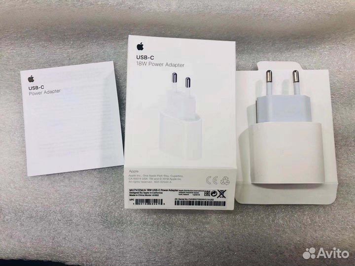 Оригинальный блок iPhone 20 w