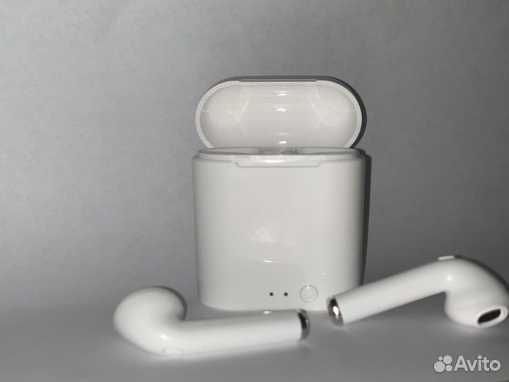 Беспроводные наушники новые