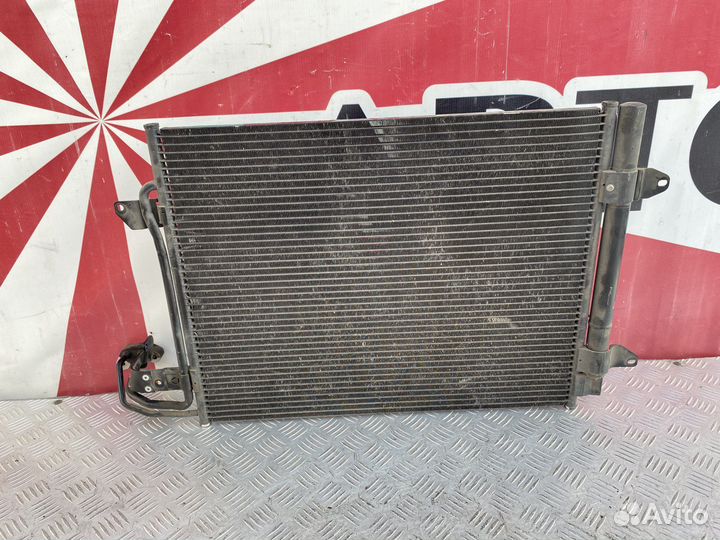 Радиатор кондиционера Volkswagen Touran