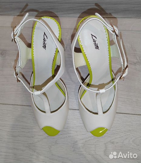 Босоножки Lisette из натуральной кожи