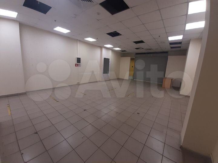Торговая площадь, 72.8 м²