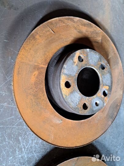 Диск тормозной передний Audi A6 C6