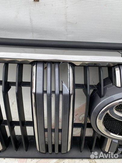 Toyota Prado 150 Решетка радиатора
