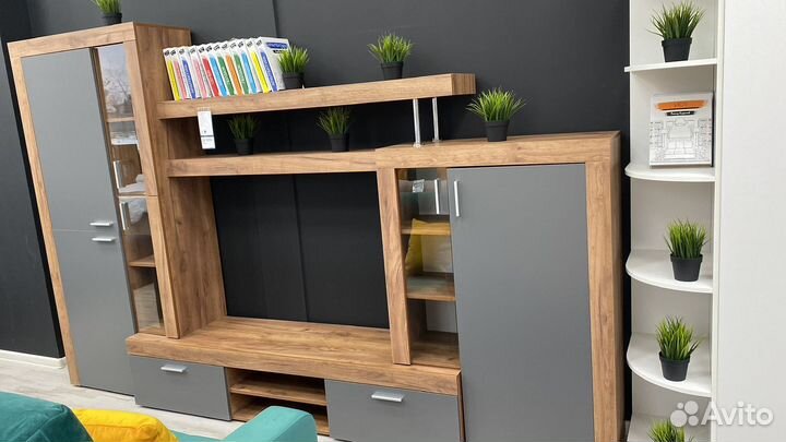 Стенка в гостиную под тв