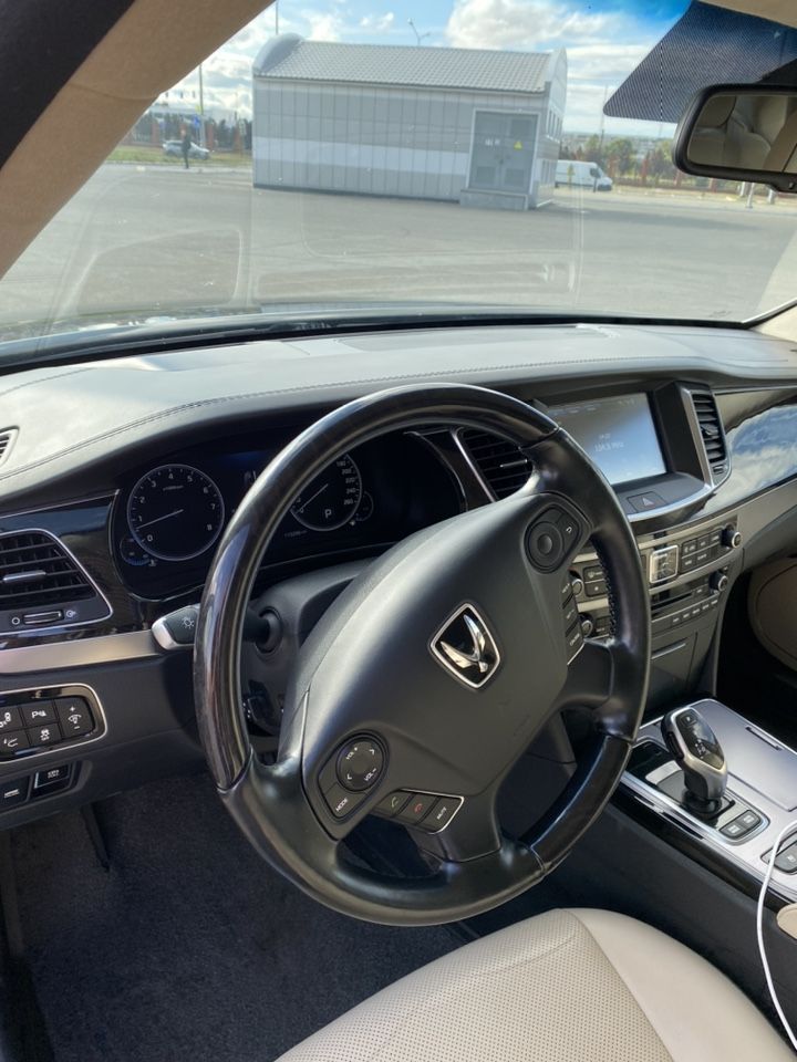 Hyundai Equus: фото владельца