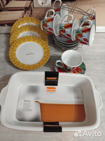 6 тарелок и жаровня