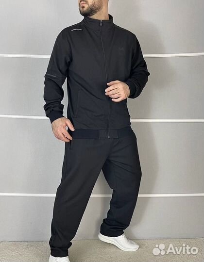 Костюм мужской спортивный