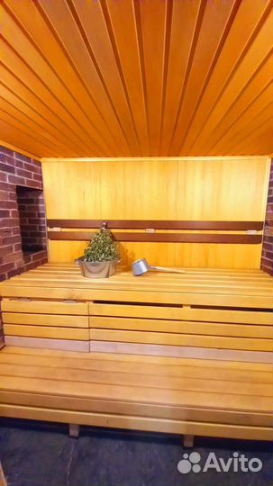 Семейная баня на дровах с бассейном