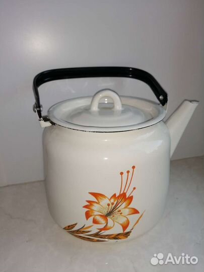 Чайник эмалированный СССР