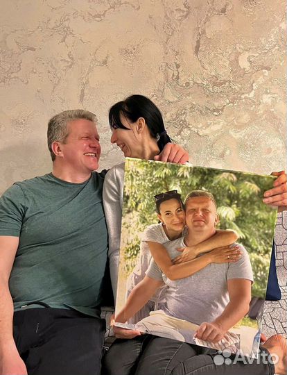 Потрет по фото на холсте Покачи. Печать на холсте