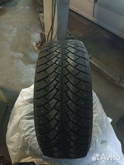 Bfgoodrich G-Force Stud 205/55 R16