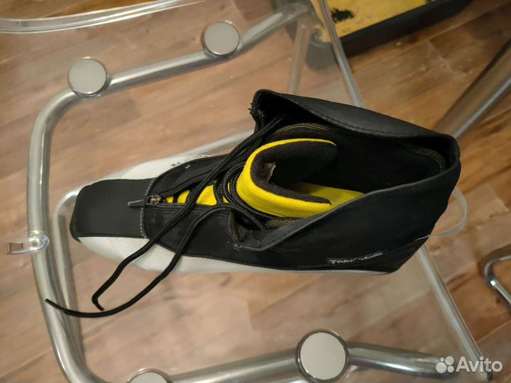 Лыжные ботинки fischer profil крепления