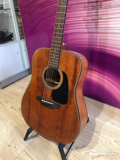 Электроакустическая гитара Takamine GLD11E-NS