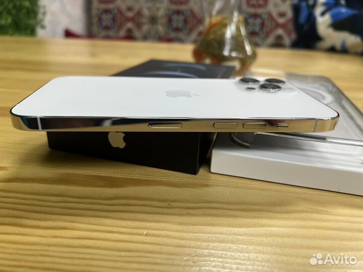 iPhone 12 Pro Max, 128 ГБ