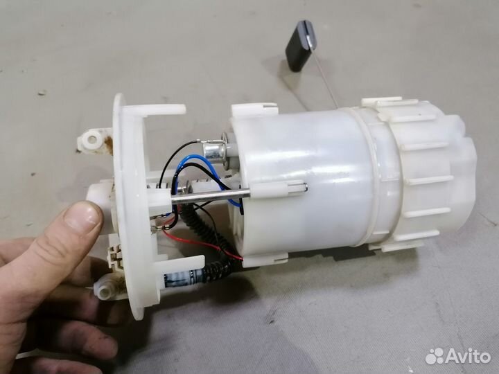 Топливный насос Renault Megane II 2003-2009