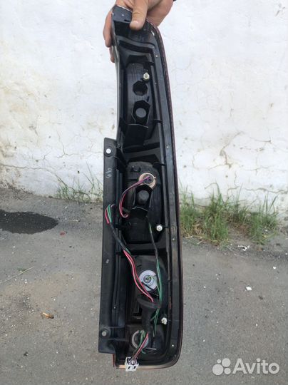 Фары заднние nissan x-trail nt30 t30 pnt30