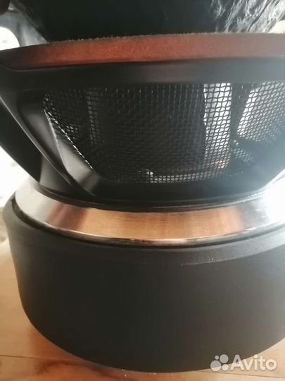 Сабвуфер AZ-13